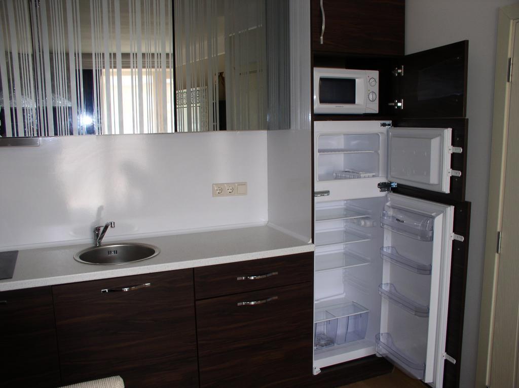 Lvv Palace Apartment Sluneční pobřeží Exteriér fotografie